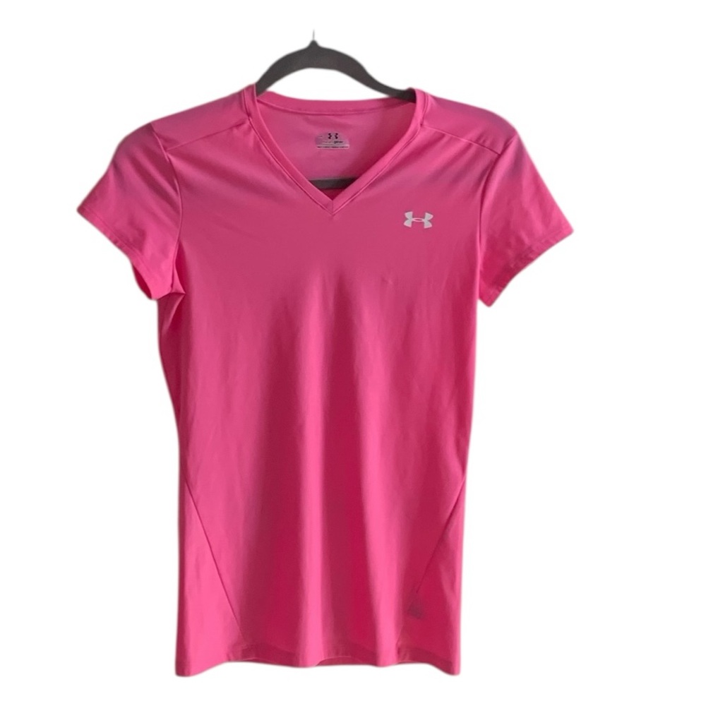Under Armour V-Neck Pink T-Shirt UA Heat Gear Womens Activewear Top- NWOT